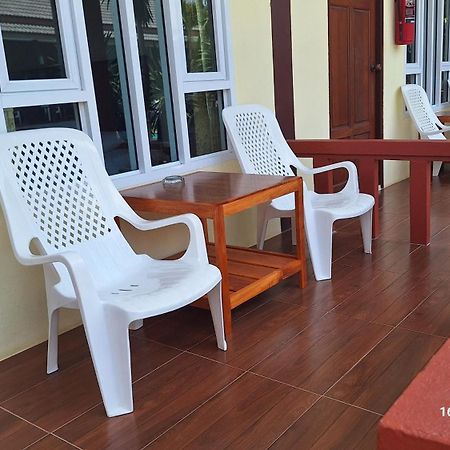 スリープ イン ランタ リゾート Ko Lanta エクステリア 写真
